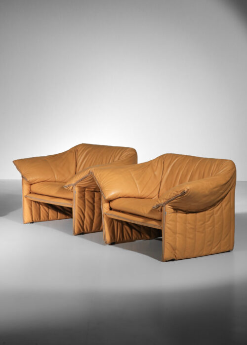 fauteuils et sofa en cuir Mario Bellini modèle Le stelle pour B&B Italia I076 I077