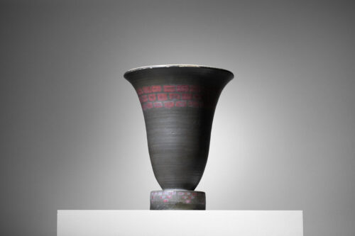 grande lampe vasque en céramique signée bichoff années 70 noire et violette