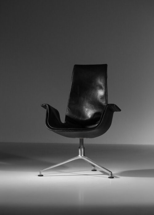 fauteuil de bureau Kastholm & Fabricius en cuir noir pour Kill International tripode haut - I116