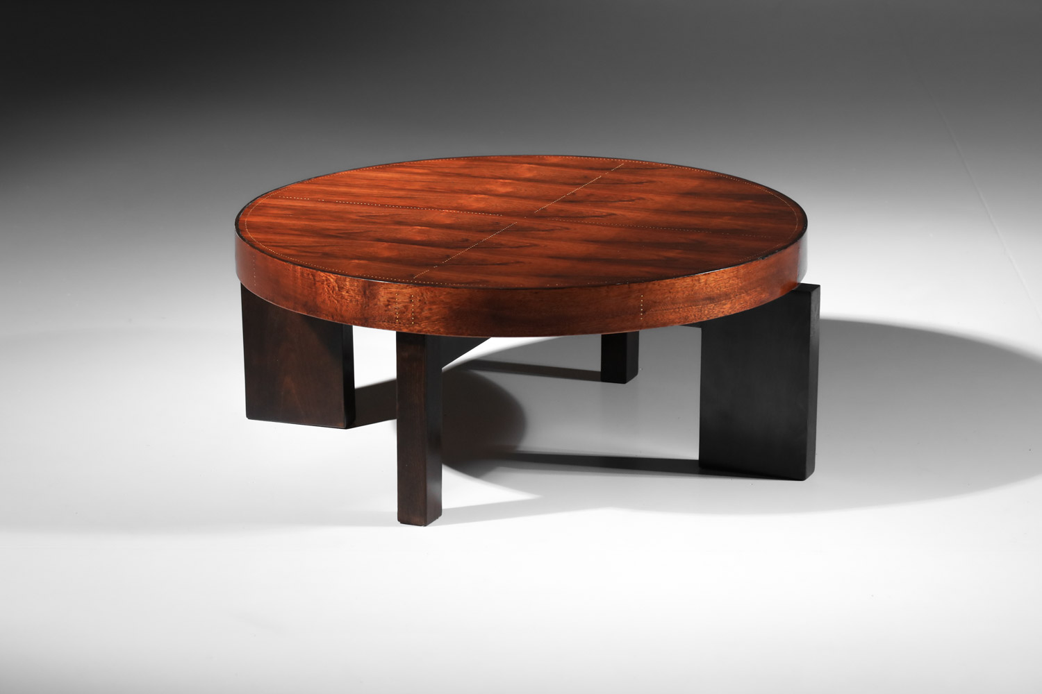 table basse ronde andré sornay cloutée années 30 40