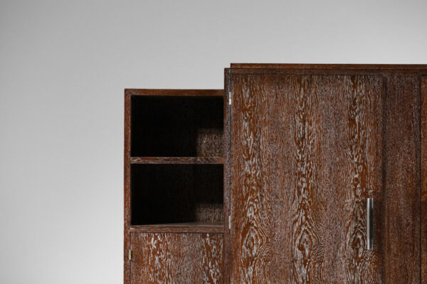 meuble buffet art déco moderniste français chêne massif céruse dans le goût Jacques Adnet G479