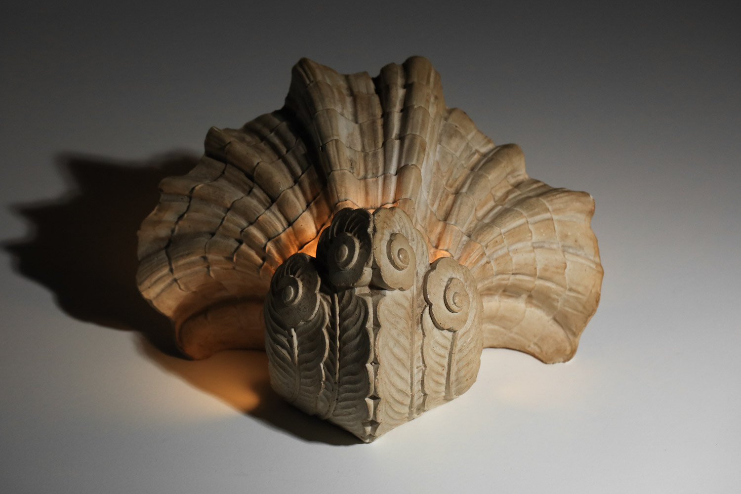 shell wall lamp attributed to jean charles moreux in art deco plaster from the 40s - I659 - Image 7