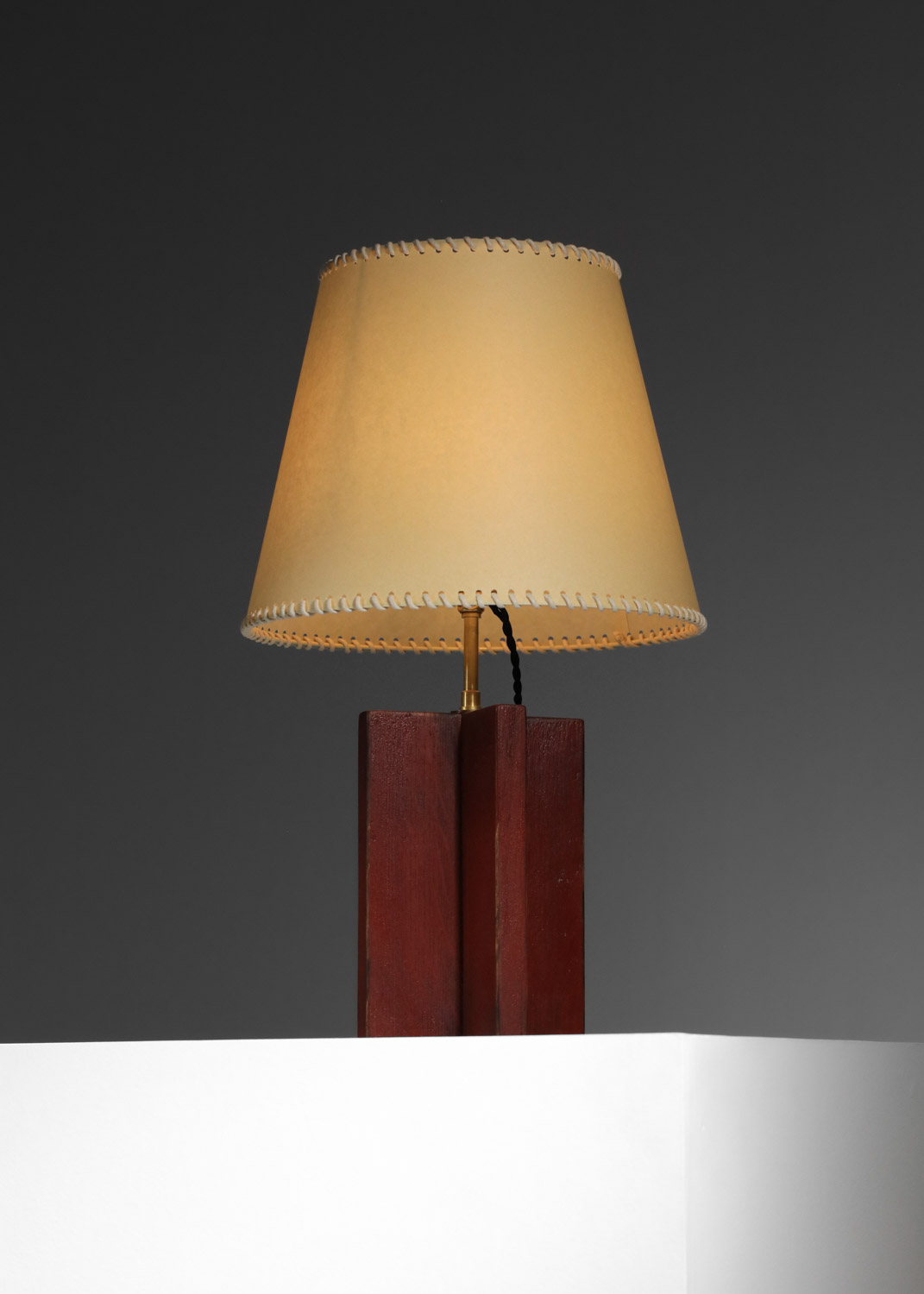 lampe de table des années 50 signée Paris dans le goût de jean michel franck - I445