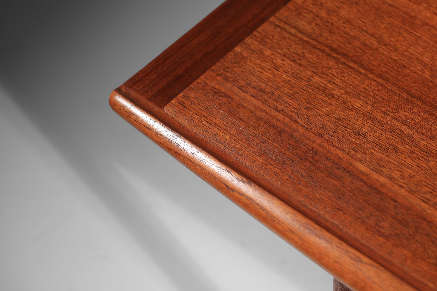 table basse danoise scandinave en teck par grete jalk - J071