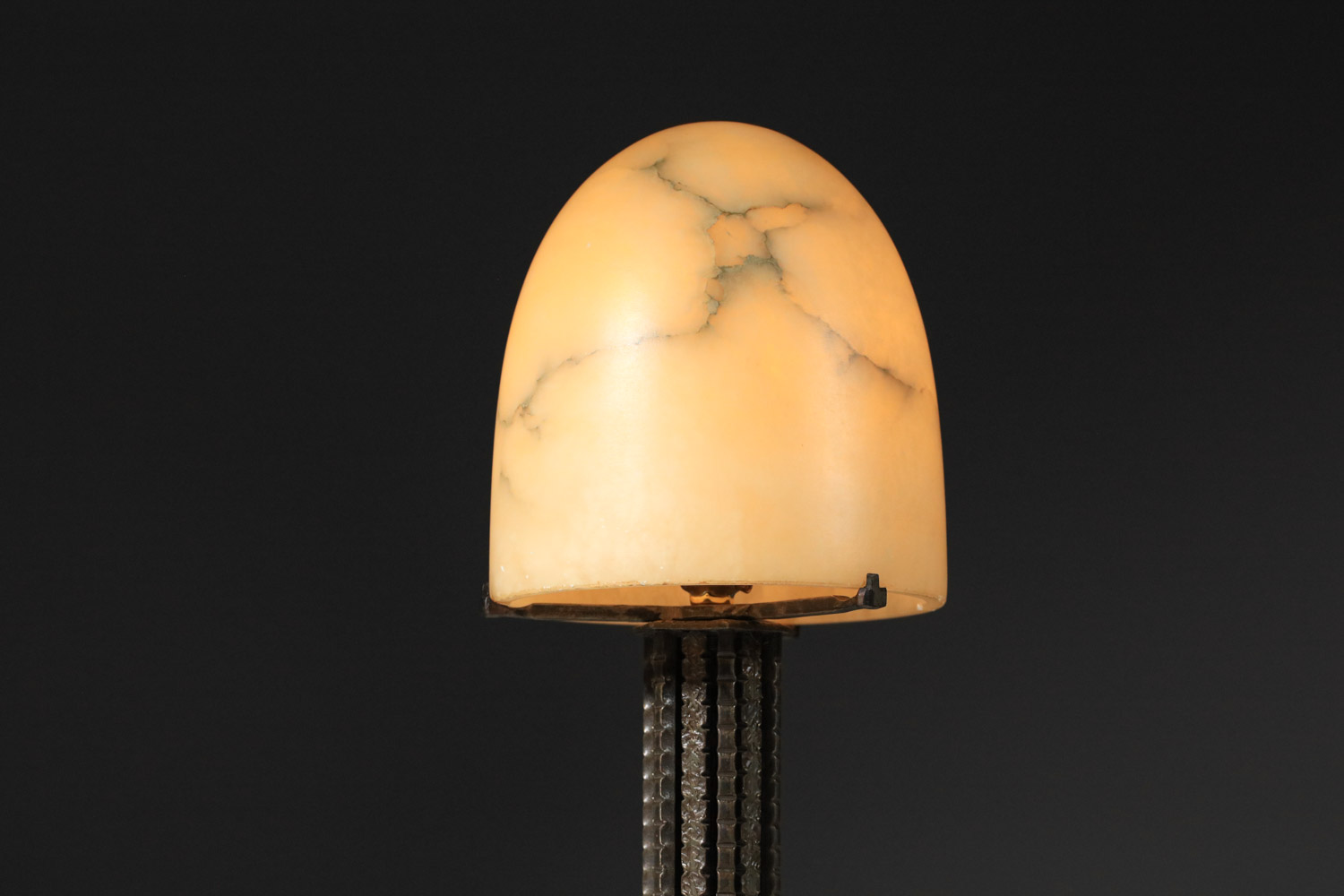 art deco shell table lamp in alabaster and wrought iron, Edgar Brandt style - I668 - Image 4