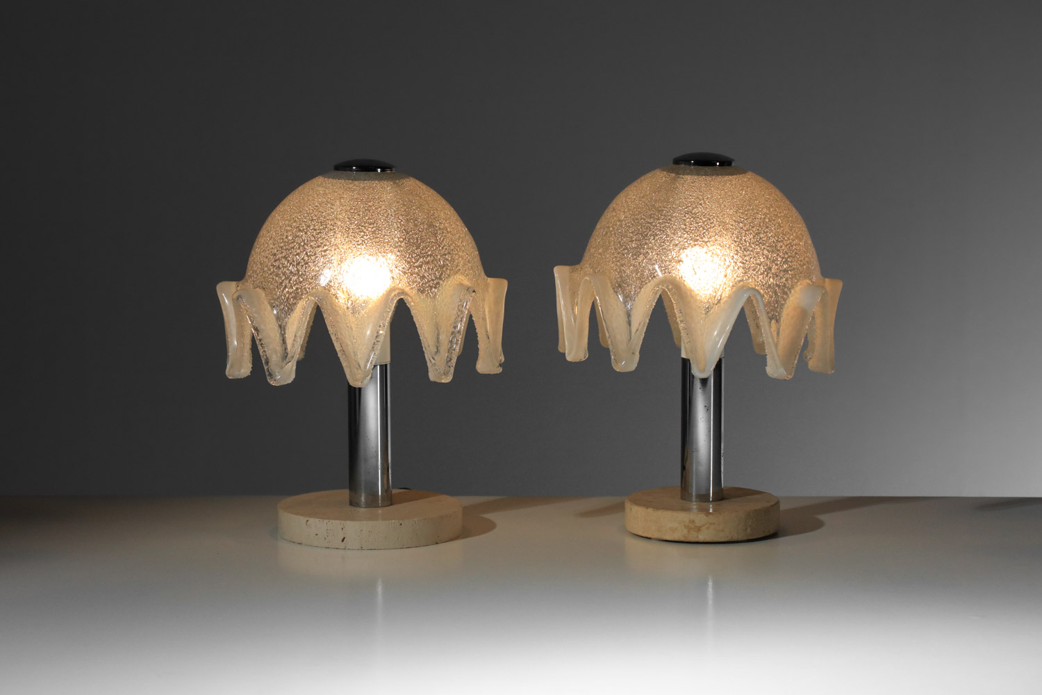 paire de lampes de table italienne mazzega en verre et travertin des années 70 - I420
