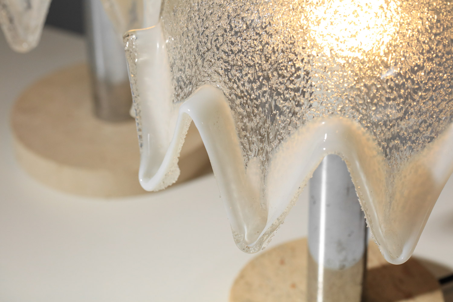 paire de lampes de table italienne mazzega en verre et travertin des années 70 - I420