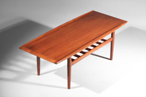 table basse danoise scandinave en teck par grete jalk - J071