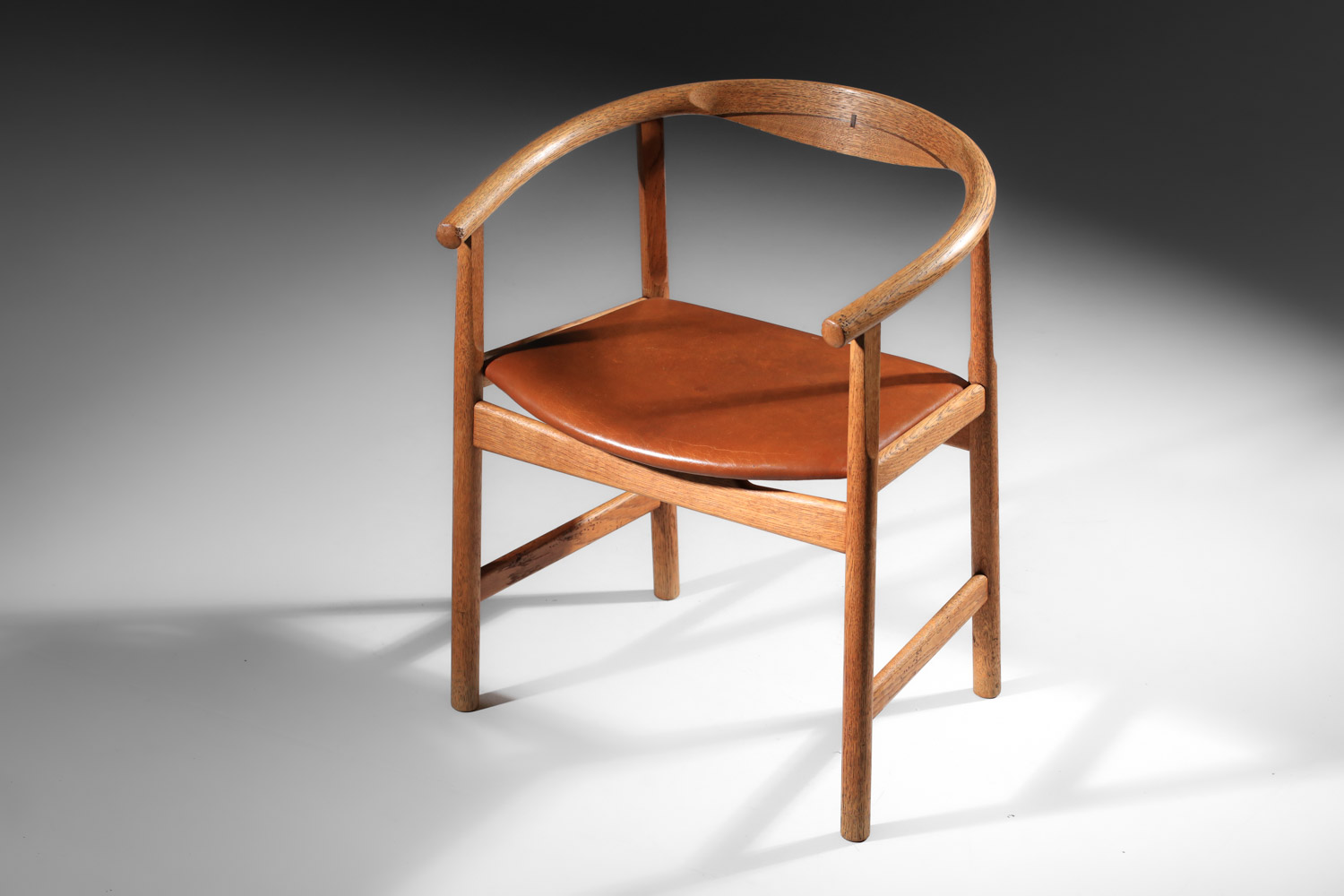 fauteuil de bureau hans wegner PP203 en chêne massif originale années 50 - J444