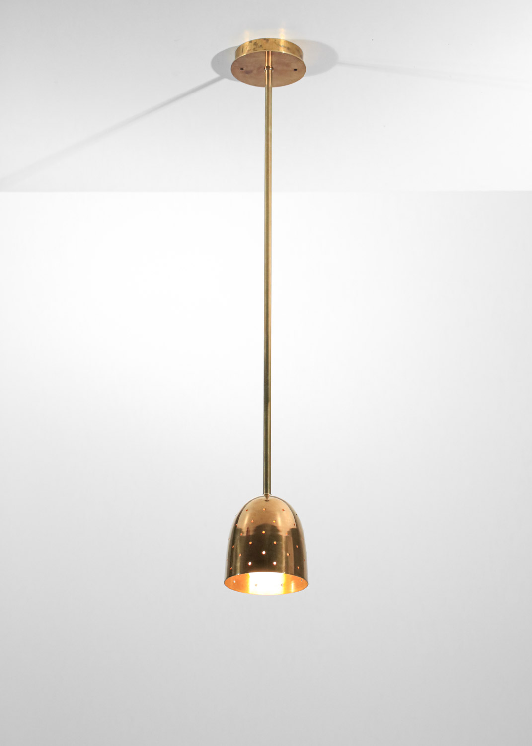 petite suspension danke studio en laiton massif perforé - DK020