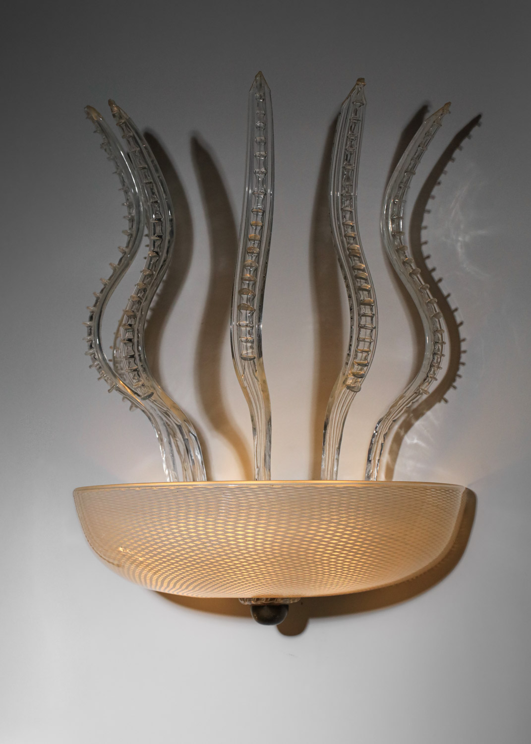 paire d'appliques italiennes des années 60 en verre de Murano attr à Venini Reticello - J143
