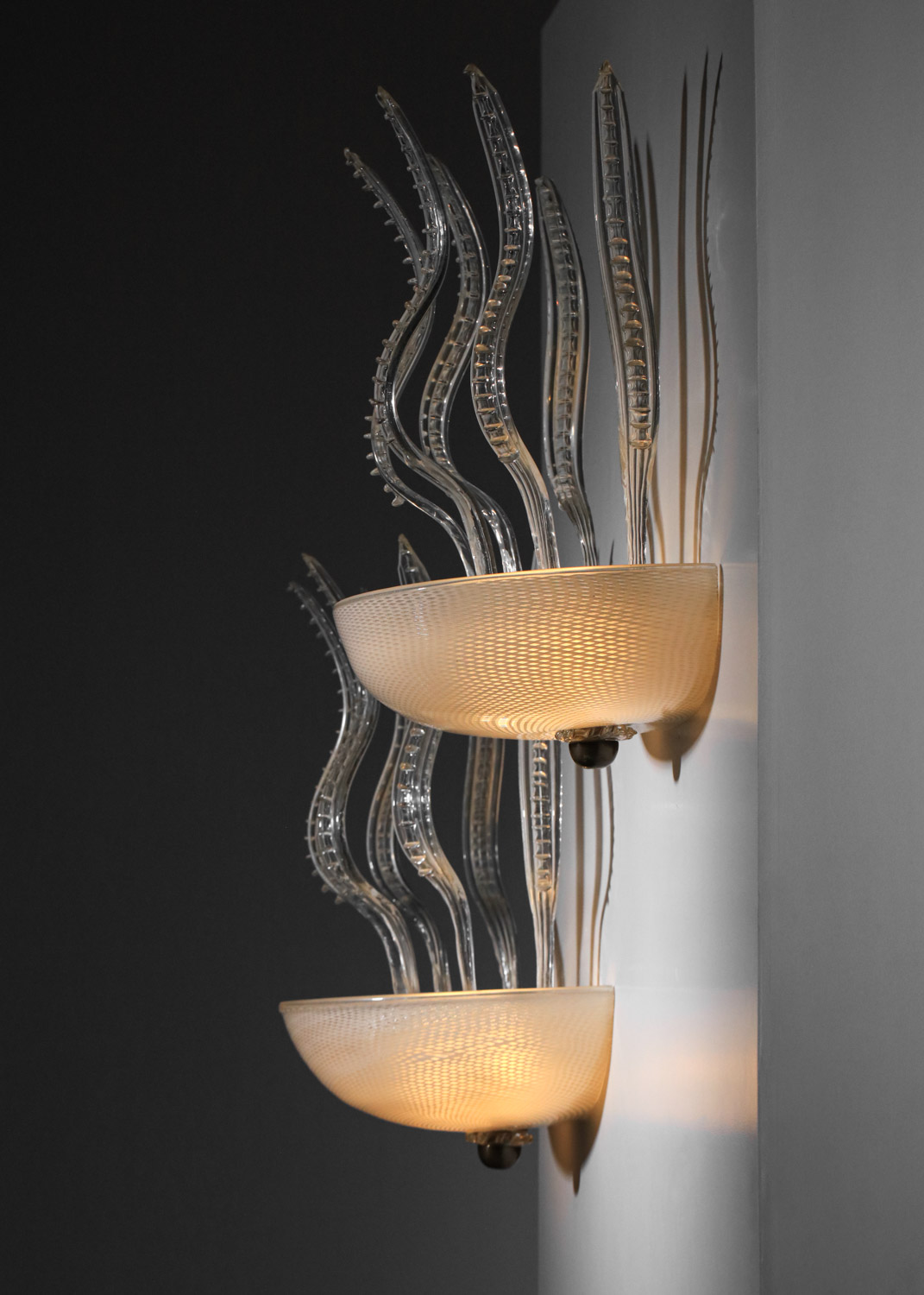 paire d'appliques italiennes des années 60 en verre de Murano attr à Venini Reticello - J143