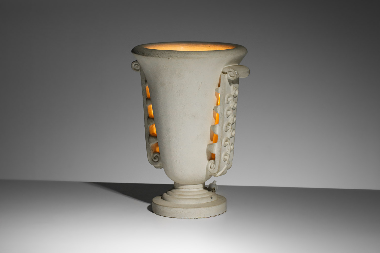 lampe à poser vasque Art Déco en plâtre années 40 - H141