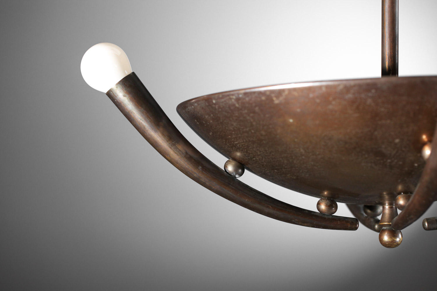 suspension italienne vasque en laiton des années 50 corne - J577