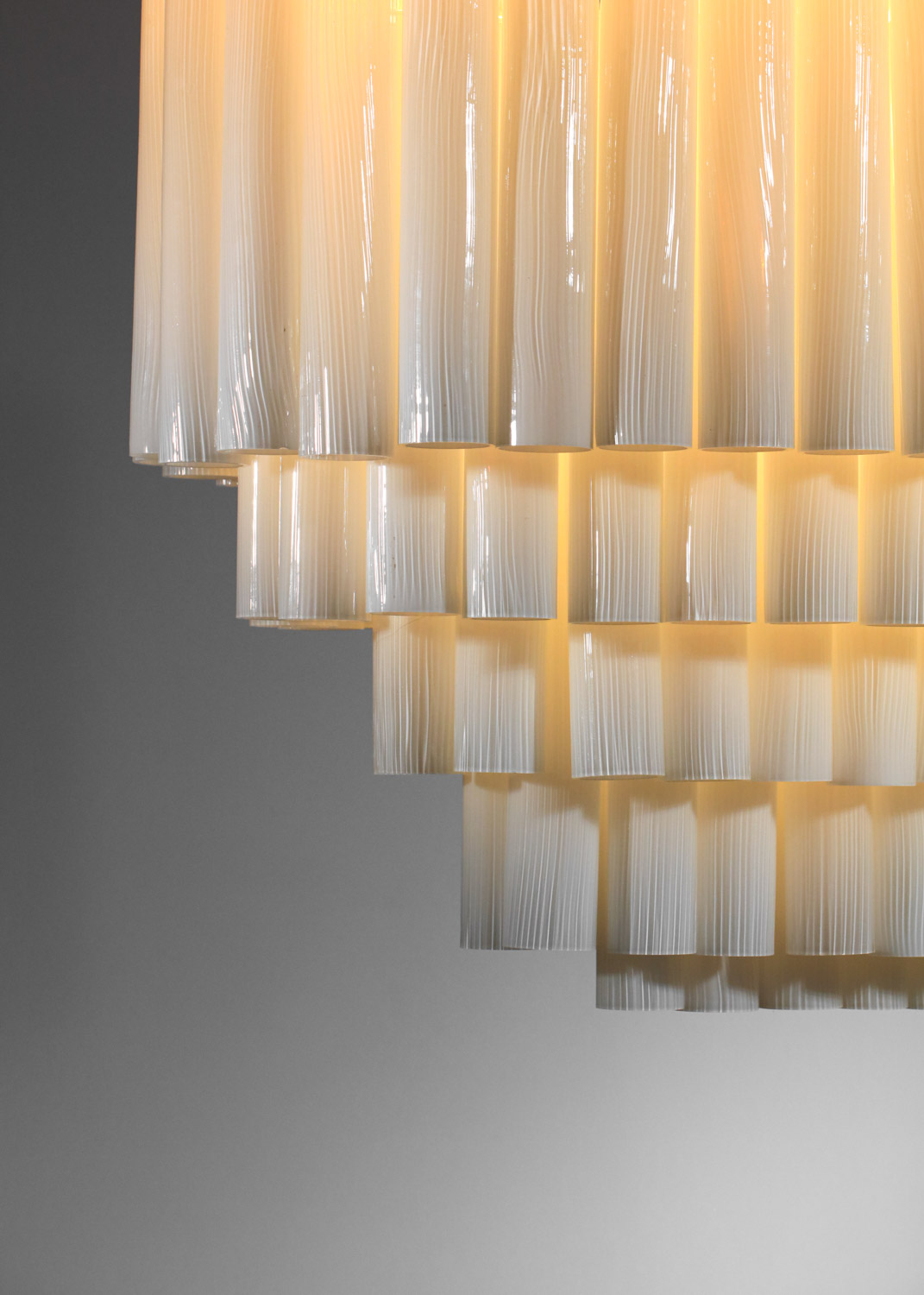 grand lustre de murano 120 cylindre blanc années 70 E009