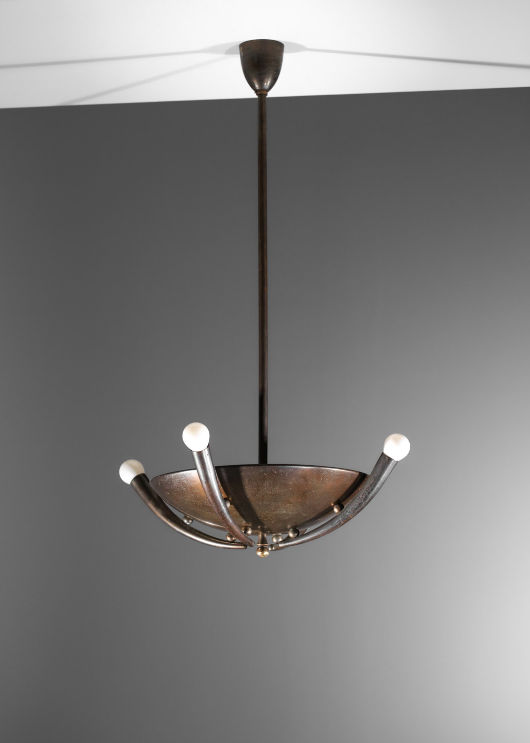 suspension italienne vasque en laiton des années 50 corne - J577