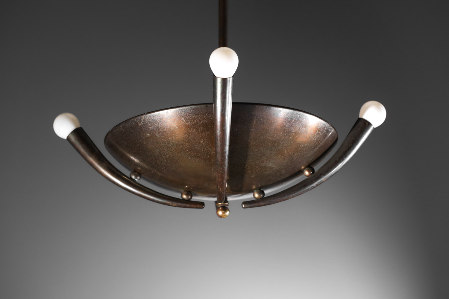 suspension italienne vasque en laiton des années 50 corne - J577