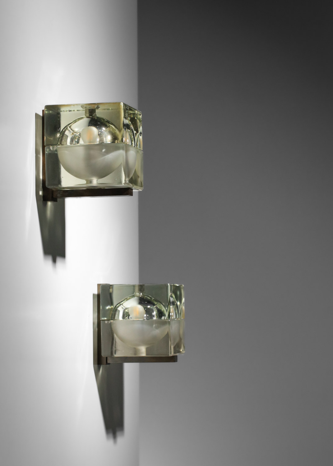 paire d'appliques italiennes alessandro mendini pour fidenza vetraria cube en verre - I593