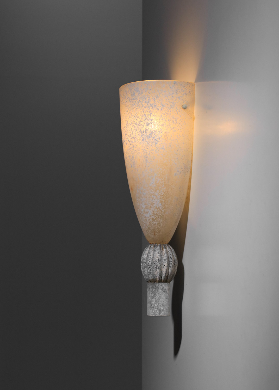 grande applique seguso des années 70 en verre givré murano J111