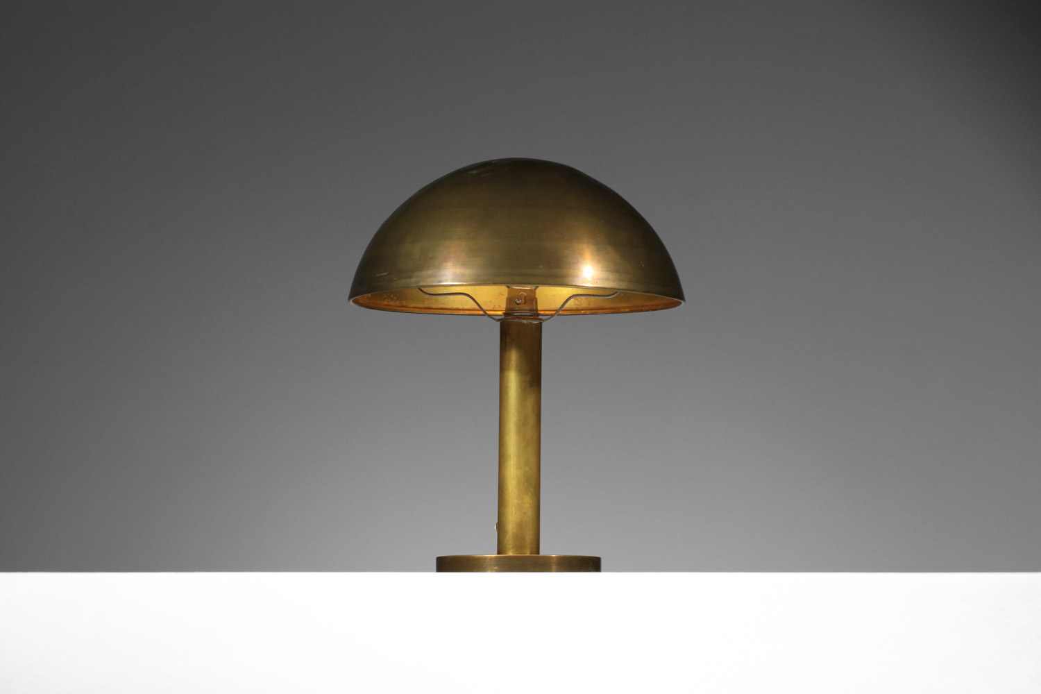 lampe champignon moderniste en laiton des années 40 J149