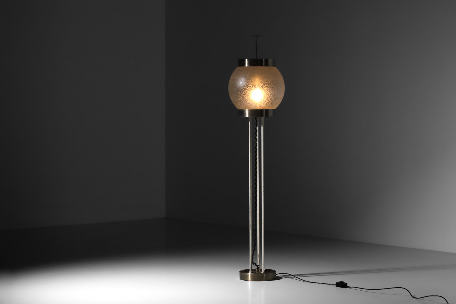 lampadaire italien boule en verre années 70 I384