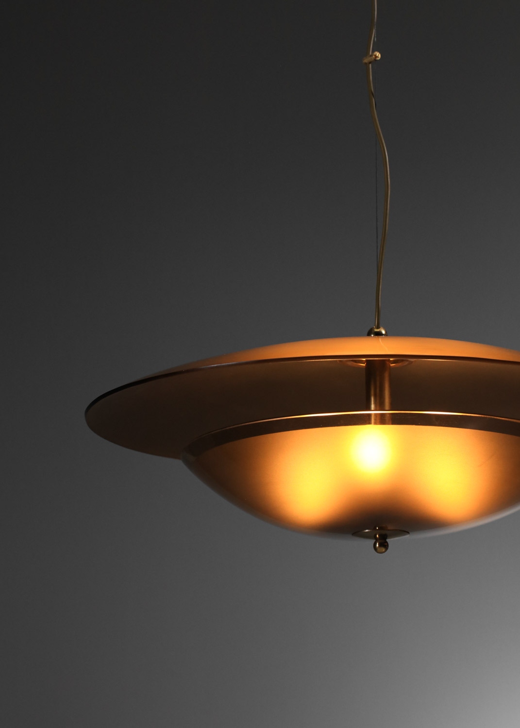 grand lustre italien soucoupe en verre fumé des années 70 - J138