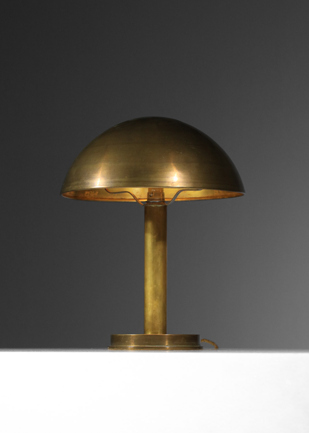lampe champignon moderniste en laiton des années 40 J149