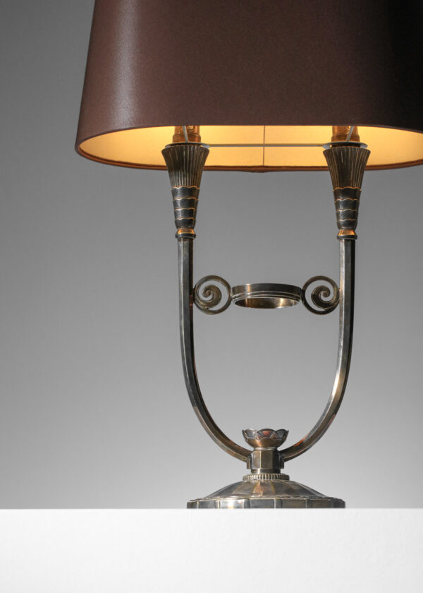 lampe en bronze nickelé style ruhlmann signé P.vera H701