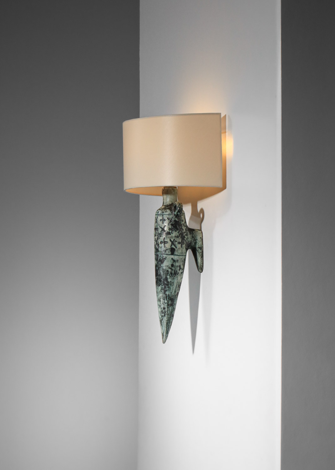 Jacques Blin ceramic wall lamp from the 60s with green cross decor - H656 - Image 4