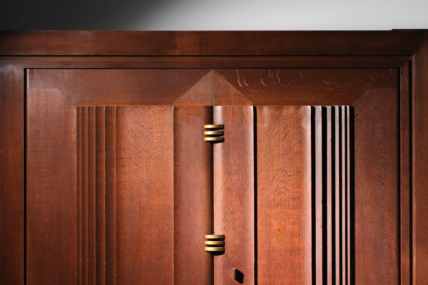 Buffet armoire charles dudouyt en chêne massif art déco années 30