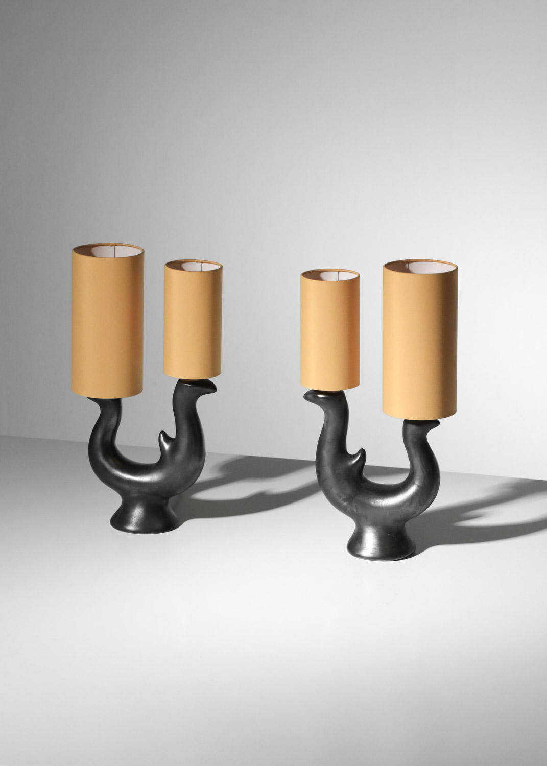 paire de lampes zoomorphes en céramique dans le goût de George Jouve H126