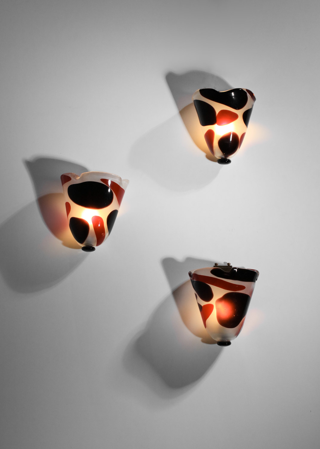 suite de 3 appliques en verre épais de Murano rouge des années 70 - G713 - G714 - Image 5