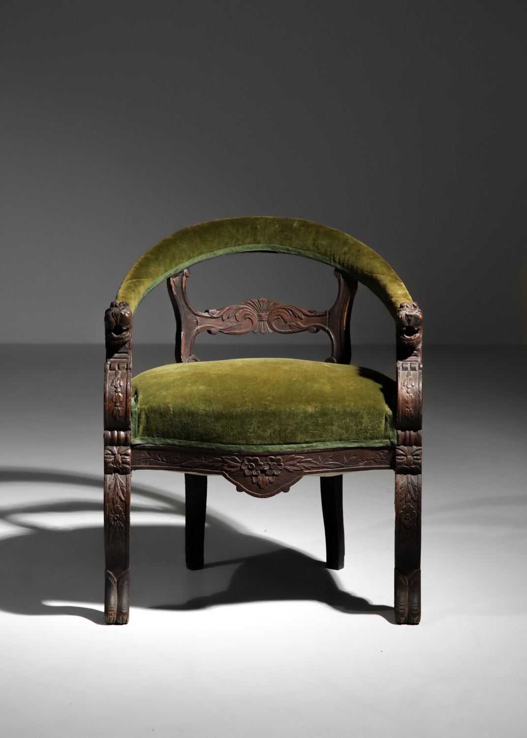 fauteuil fauteuil d'apparat en bois sculpté velours vert kaki - H061