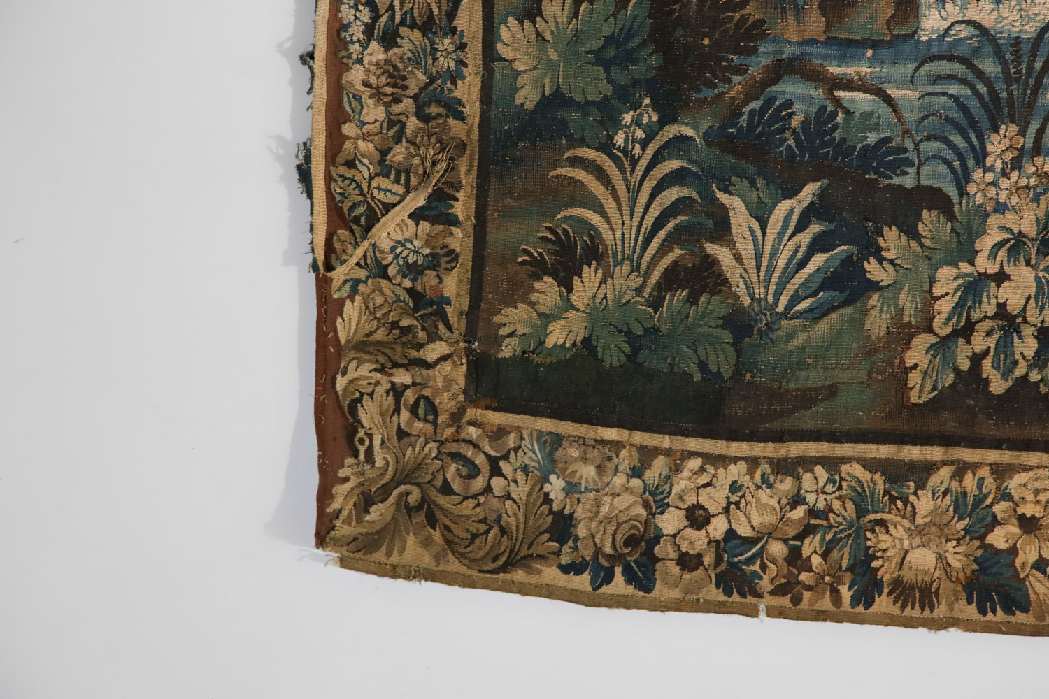 Grande Tapisserie d'aubusson XVIIeme forêt - H067