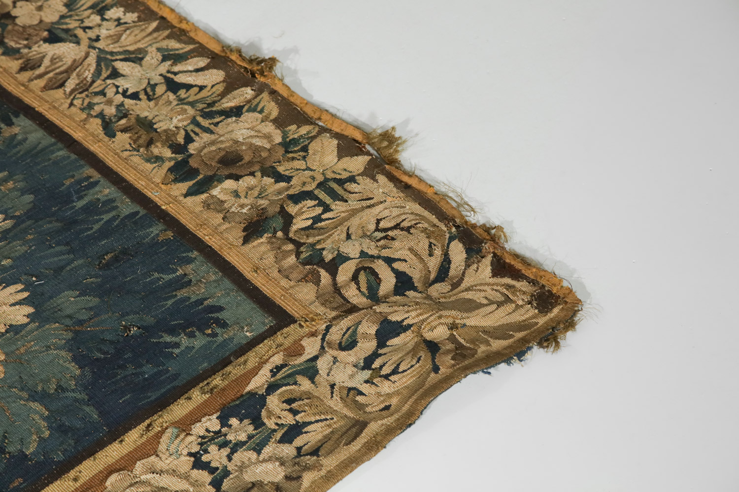 Grande Tapisserie d'aubusson XVIIeme forêt - H067