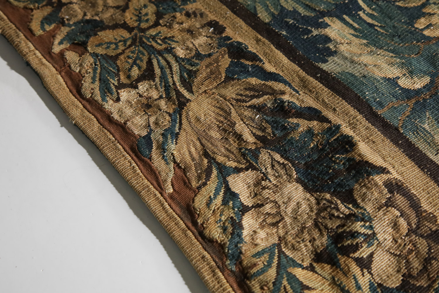 Grande Tapisserie d'aubusson XVIIeme forêt - H067