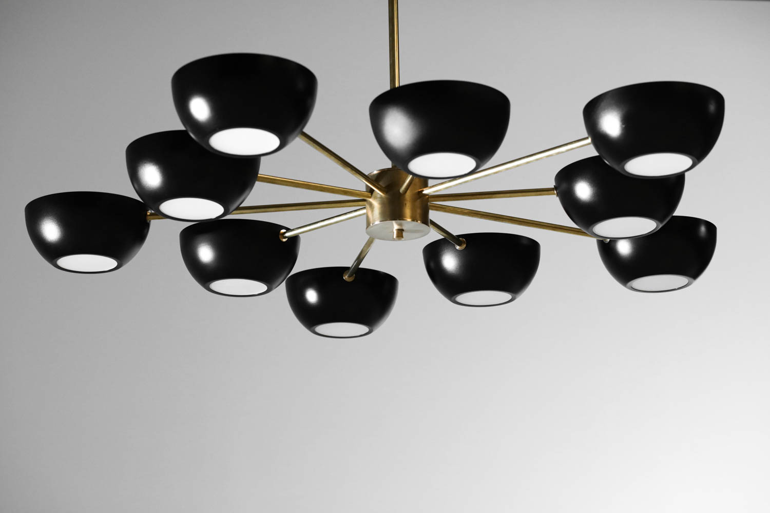Grand lustre moderne italien 10 branches style Gino Sarfatti noir Gaia - EL113 bis