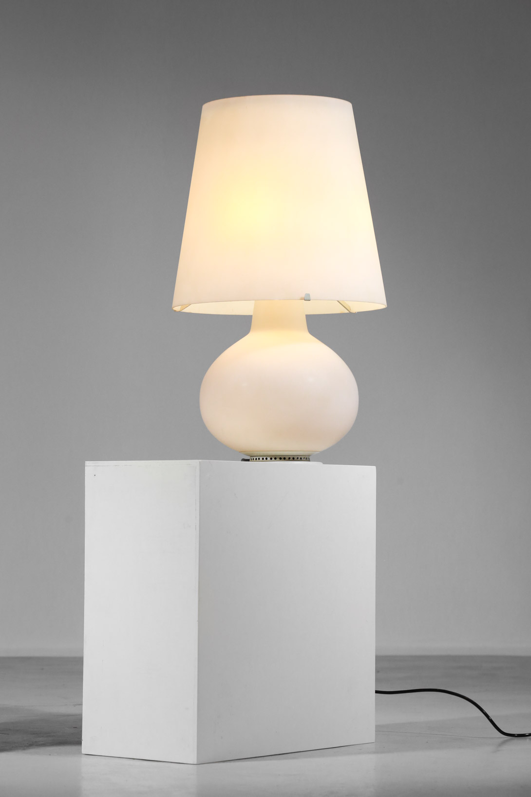 Large Fontana Arte lamp by Max Ingrand - E408 - Image 2