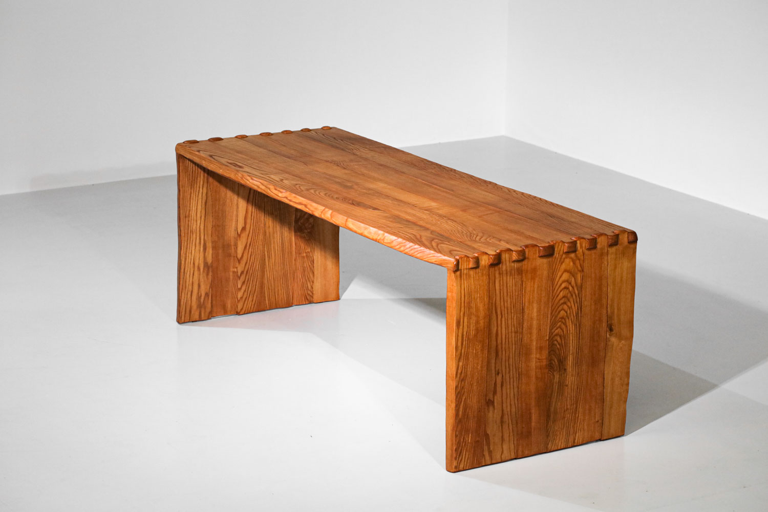 Grande table à manger par Vincent Vincent VV116