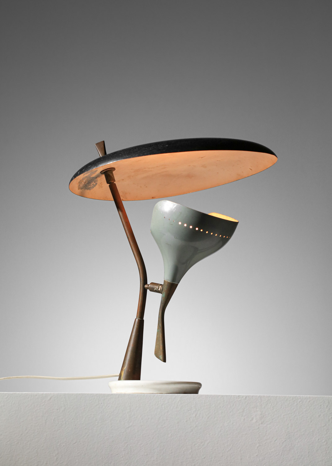 Lampe de table stillux italienne des années 60 grise et noire - G718