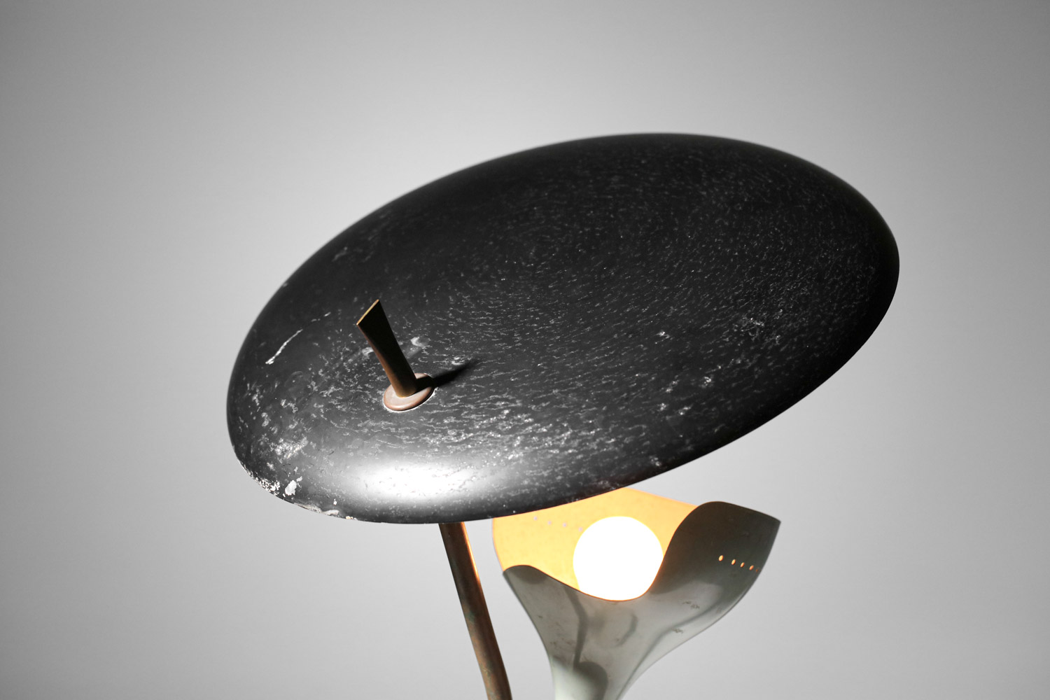 Lampe de table stillux italienne des années 60 grise et noire - G718