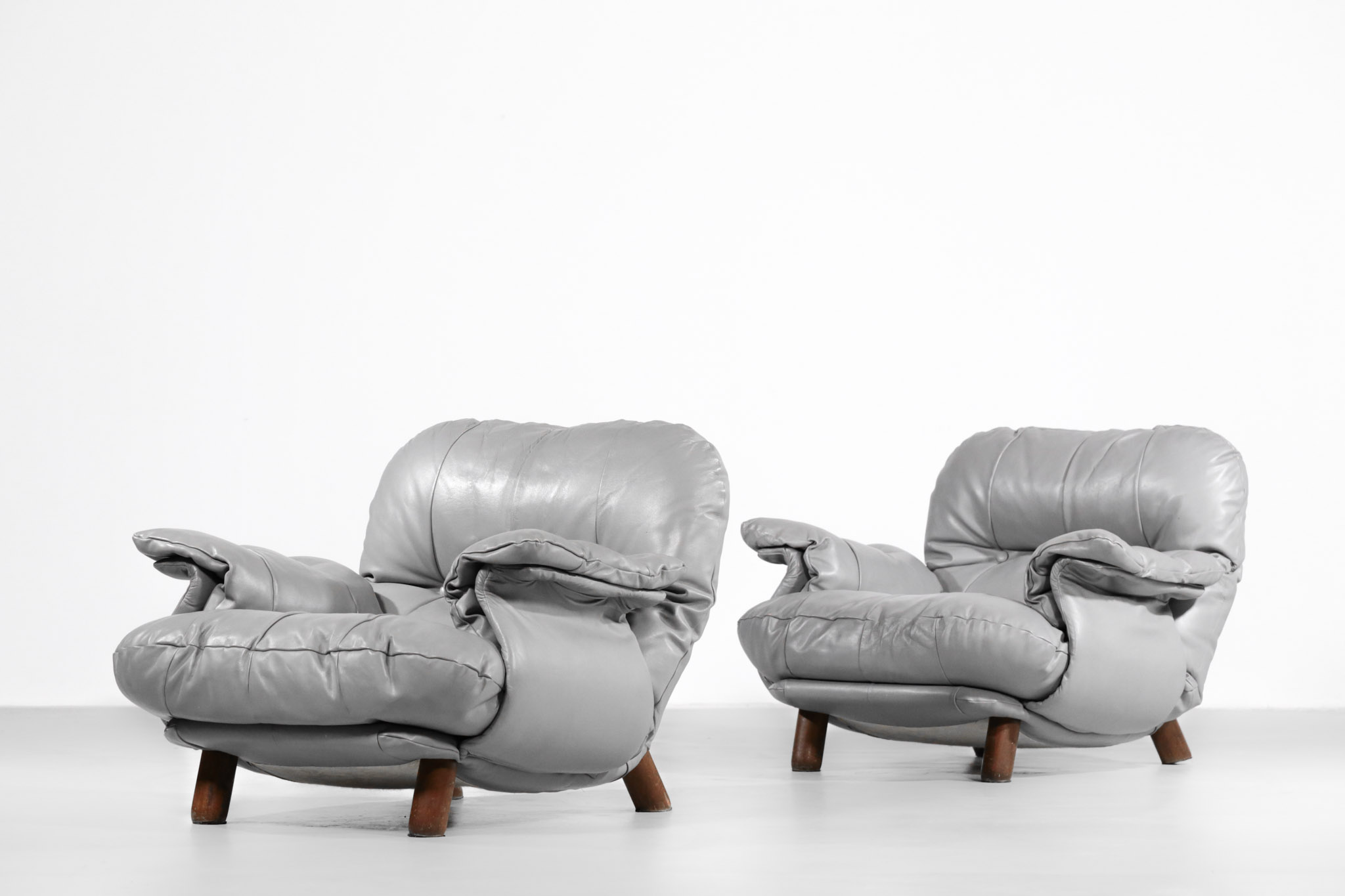 Paire de fauteuils italienne vintage style percival lafer