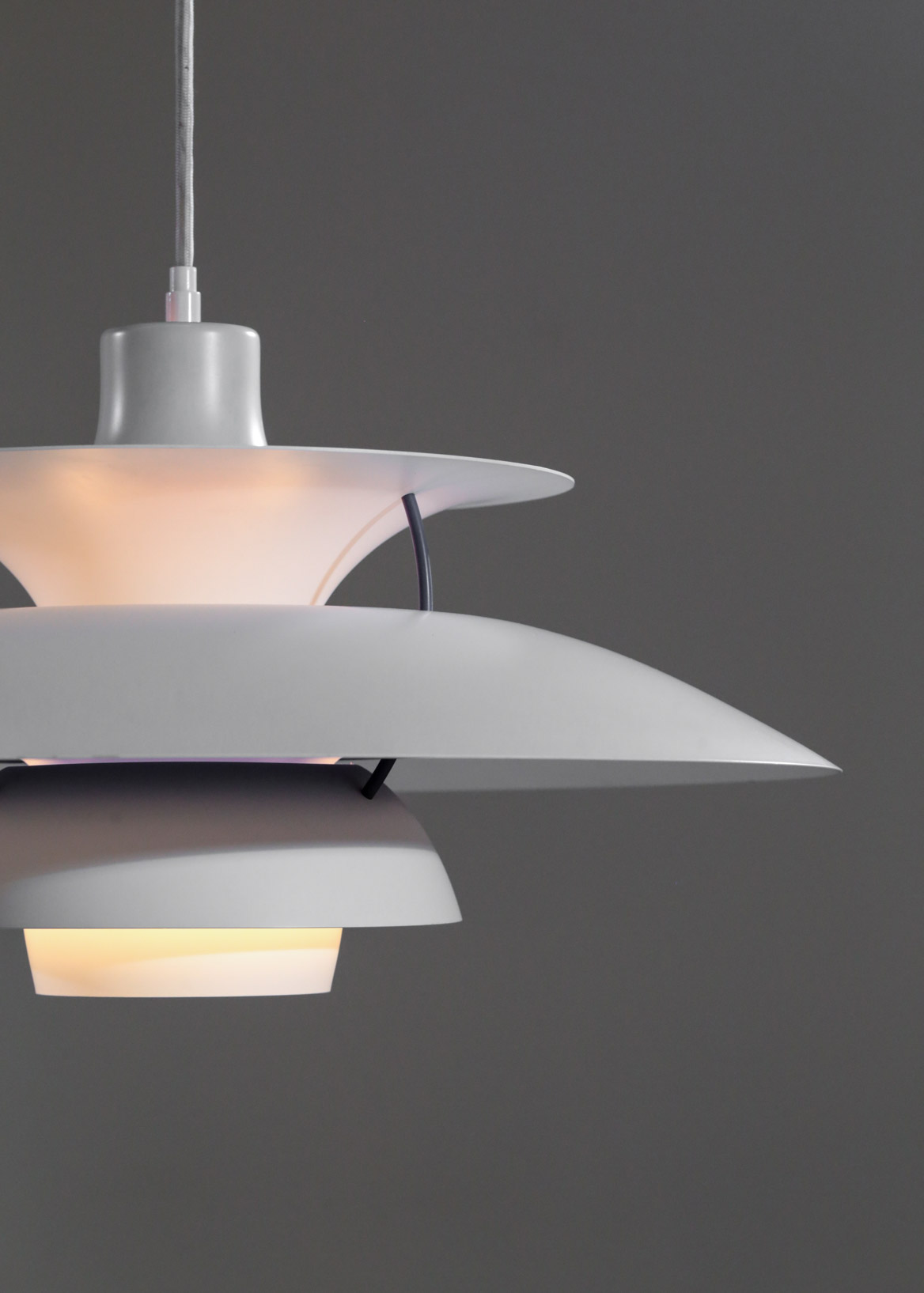 Suspension PH5 poul hennigsen vintage blanche Louis Poulsen scandinave 3