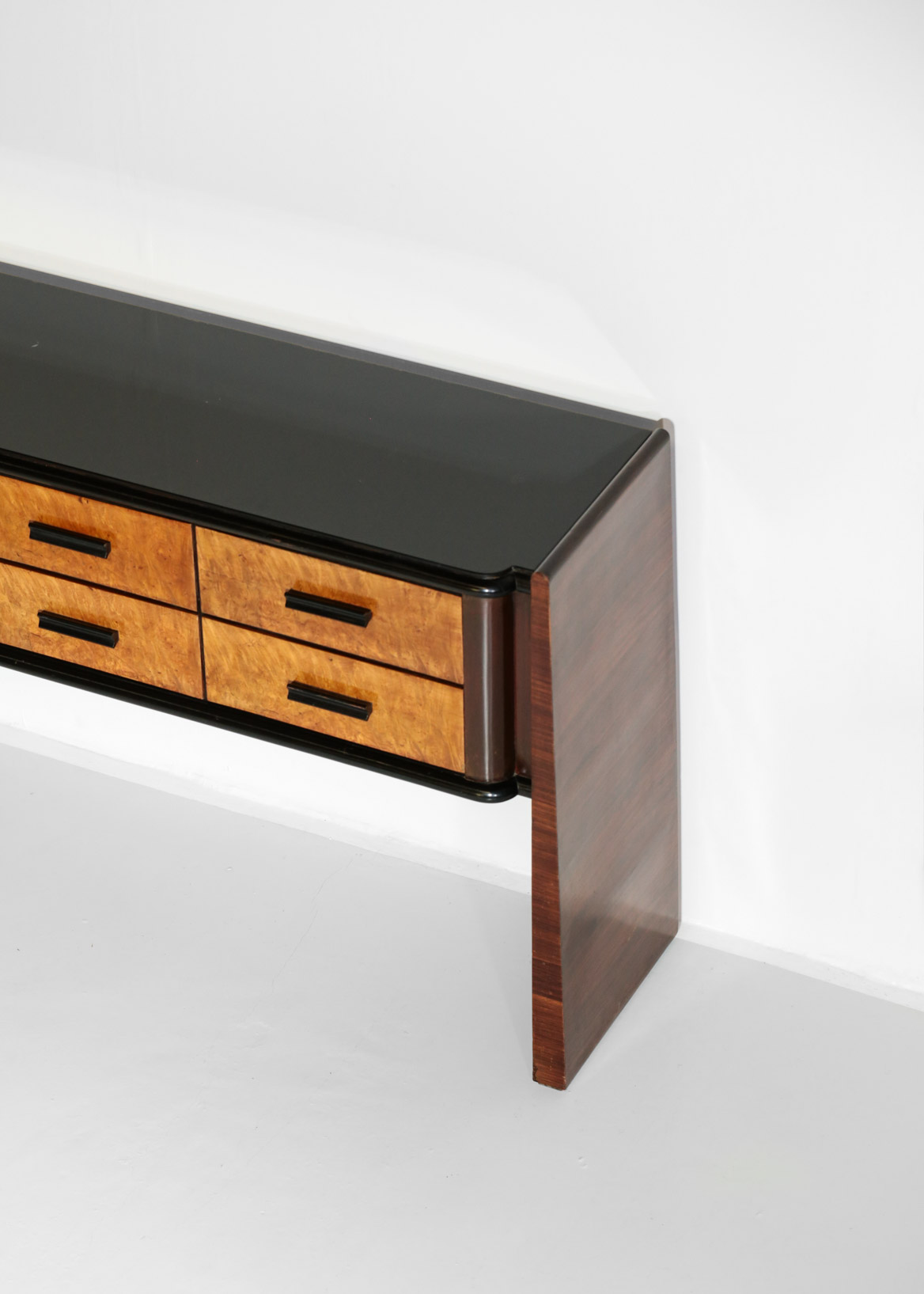 Buffet console Italienne vintage Design années 60 à tiroirs bois de loupe – Image 8