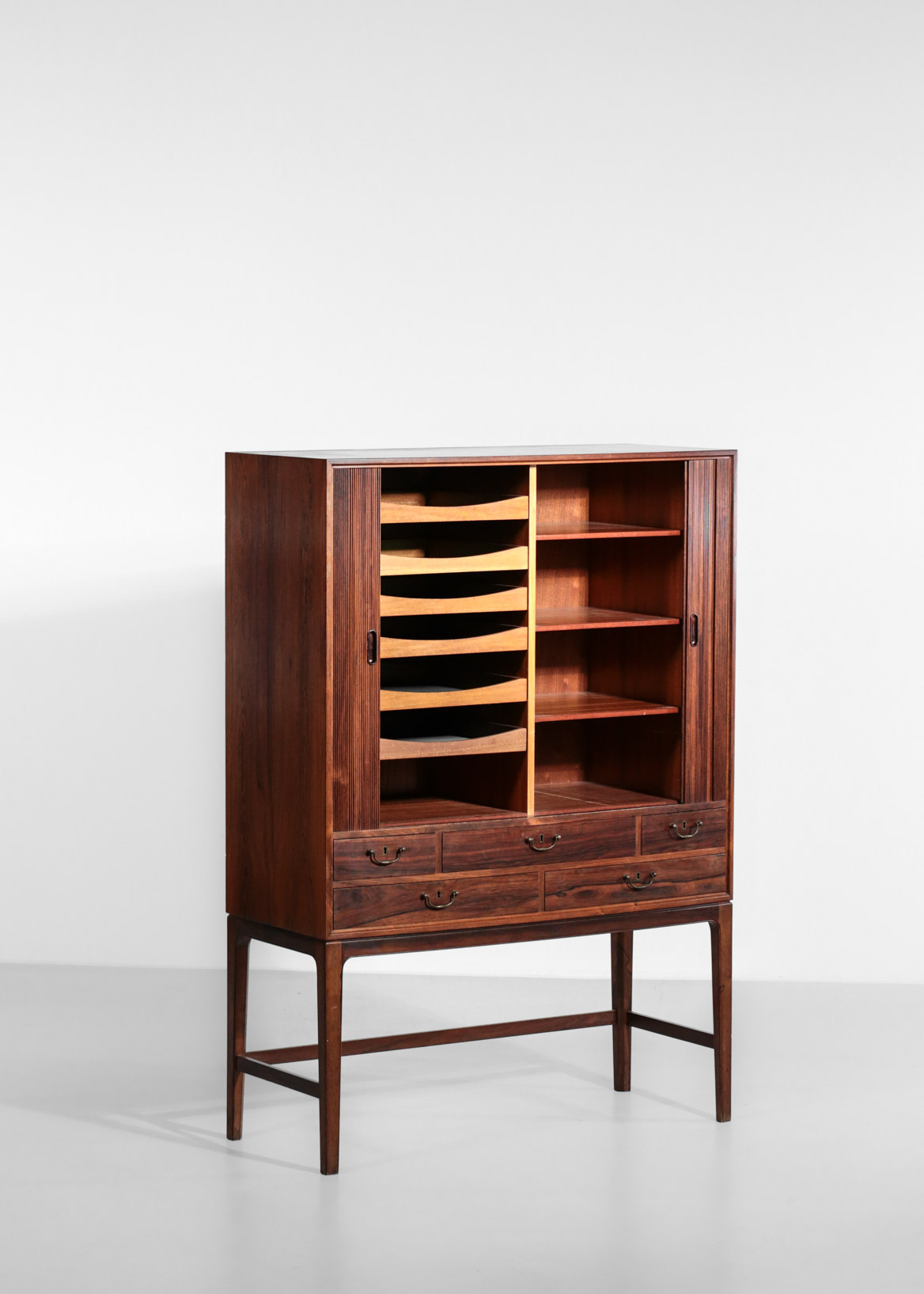 cabinet danois Ole Wanscher scandinave palissandre de rio 1960 51