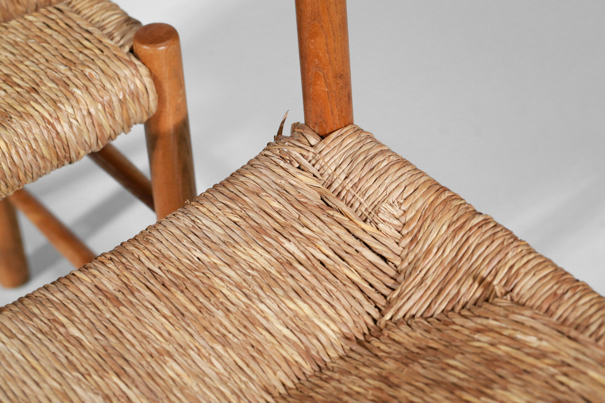 Suite of six "Dordogne" straw chairs designed by Robert Sentou for Charlotte Perriand - Image 10