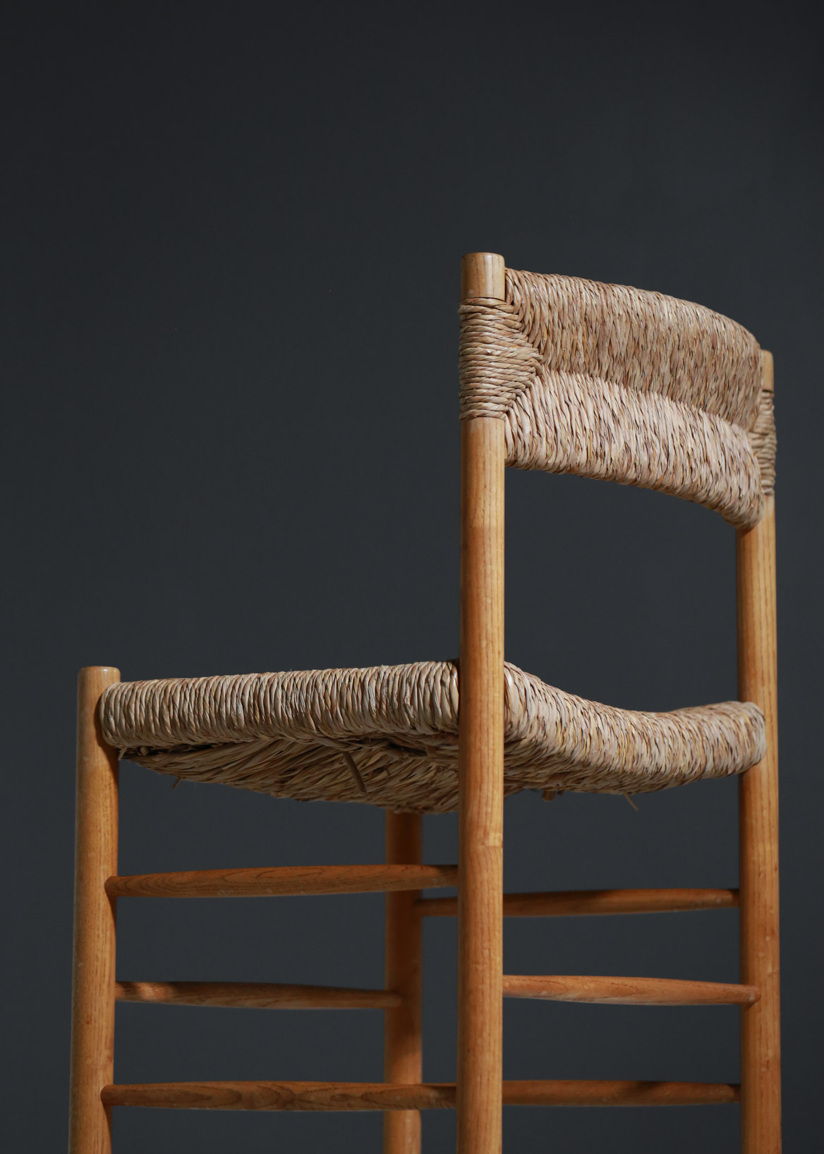 chaise paillées sentou années 60 charlotte perriand