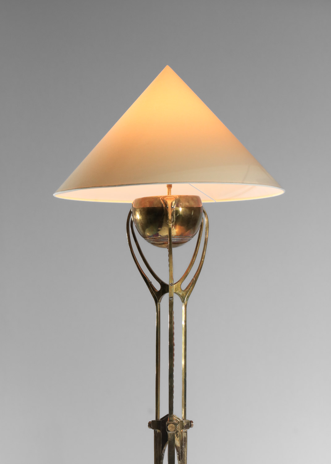 candélabre monté en lampadaire art nouveau en laiton massif années 40 - I305