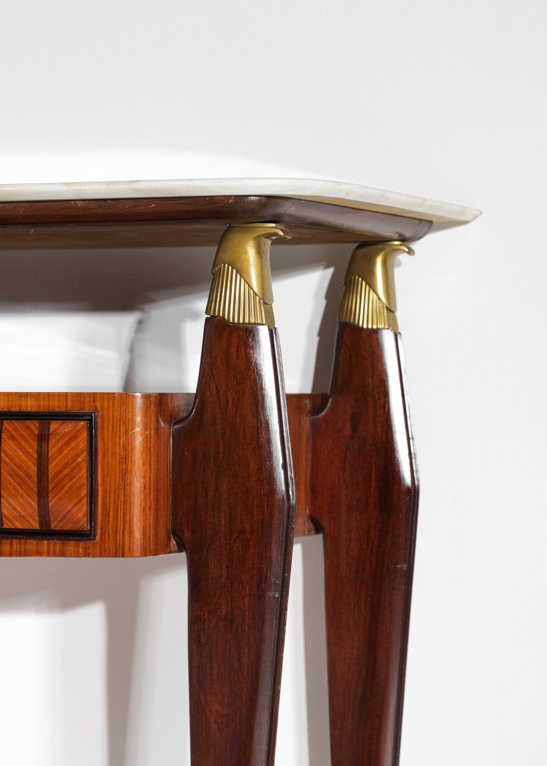 console italienne années 60 en marbre style Paolo Buffa vintage
