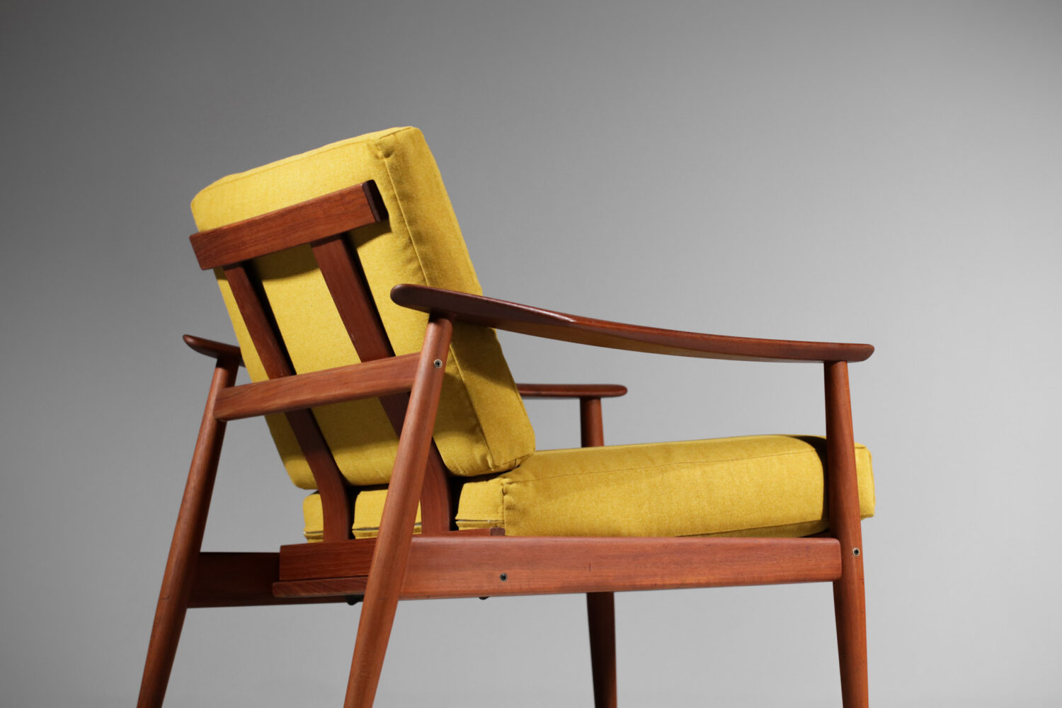 fauteuil scandinave arne vodder teck France and Son danois - E499